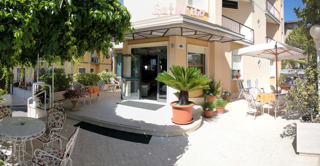 Hotel Saturno Chianciano Terme Buitenkant foto