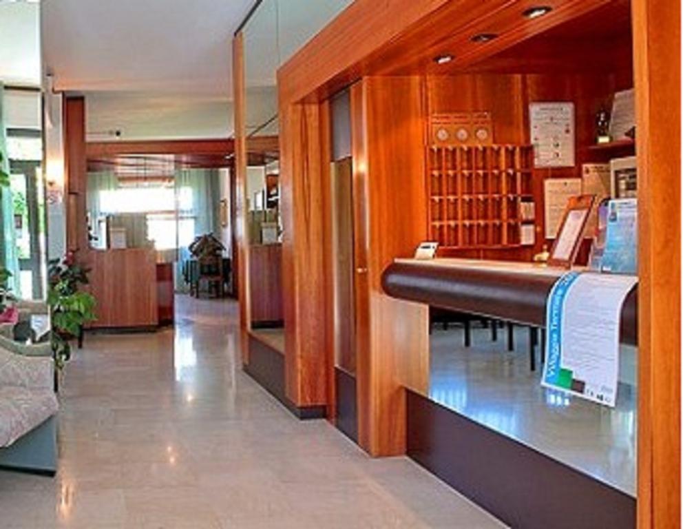 Hotel Saturno Chianciano Terme Buitenkant foto