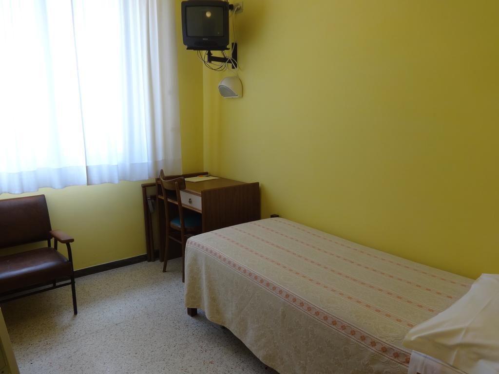 Hotel Saturno Chianciano Terme Buitenkant foto