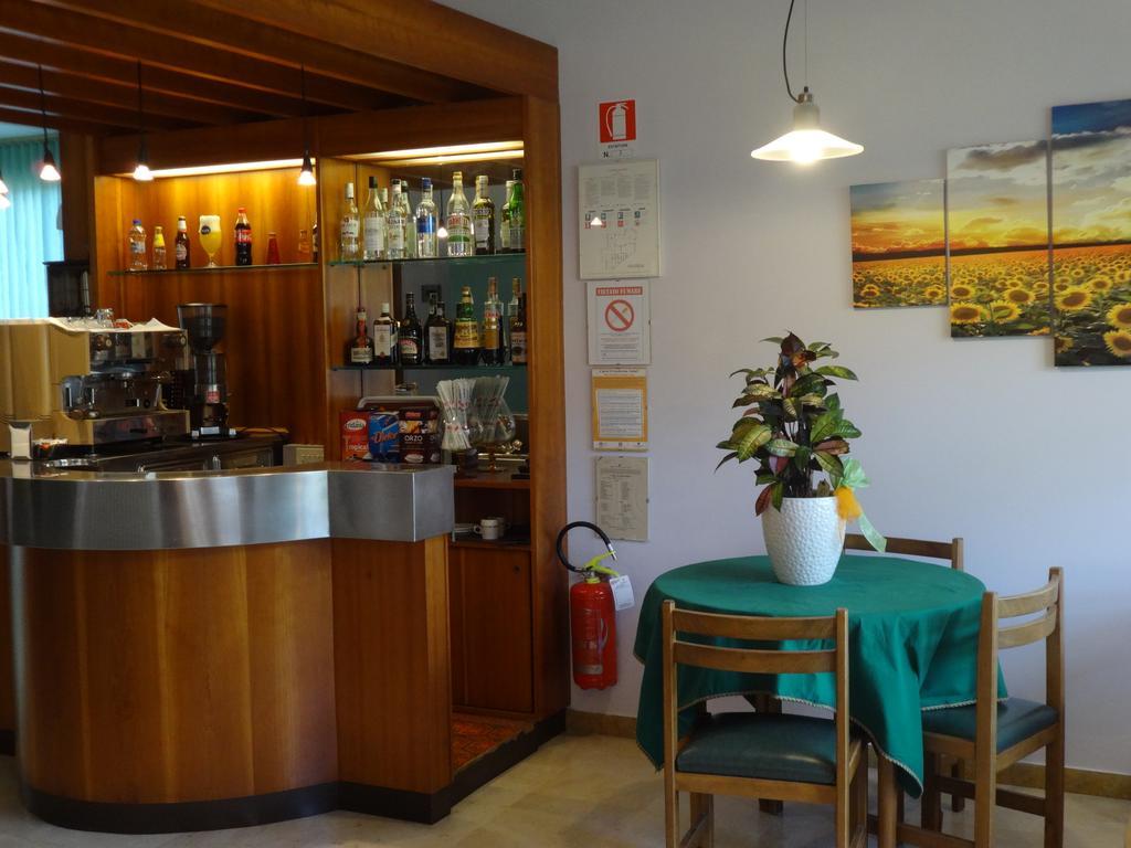 Hotel Saturno Chianciano Terme Buitenkant foto