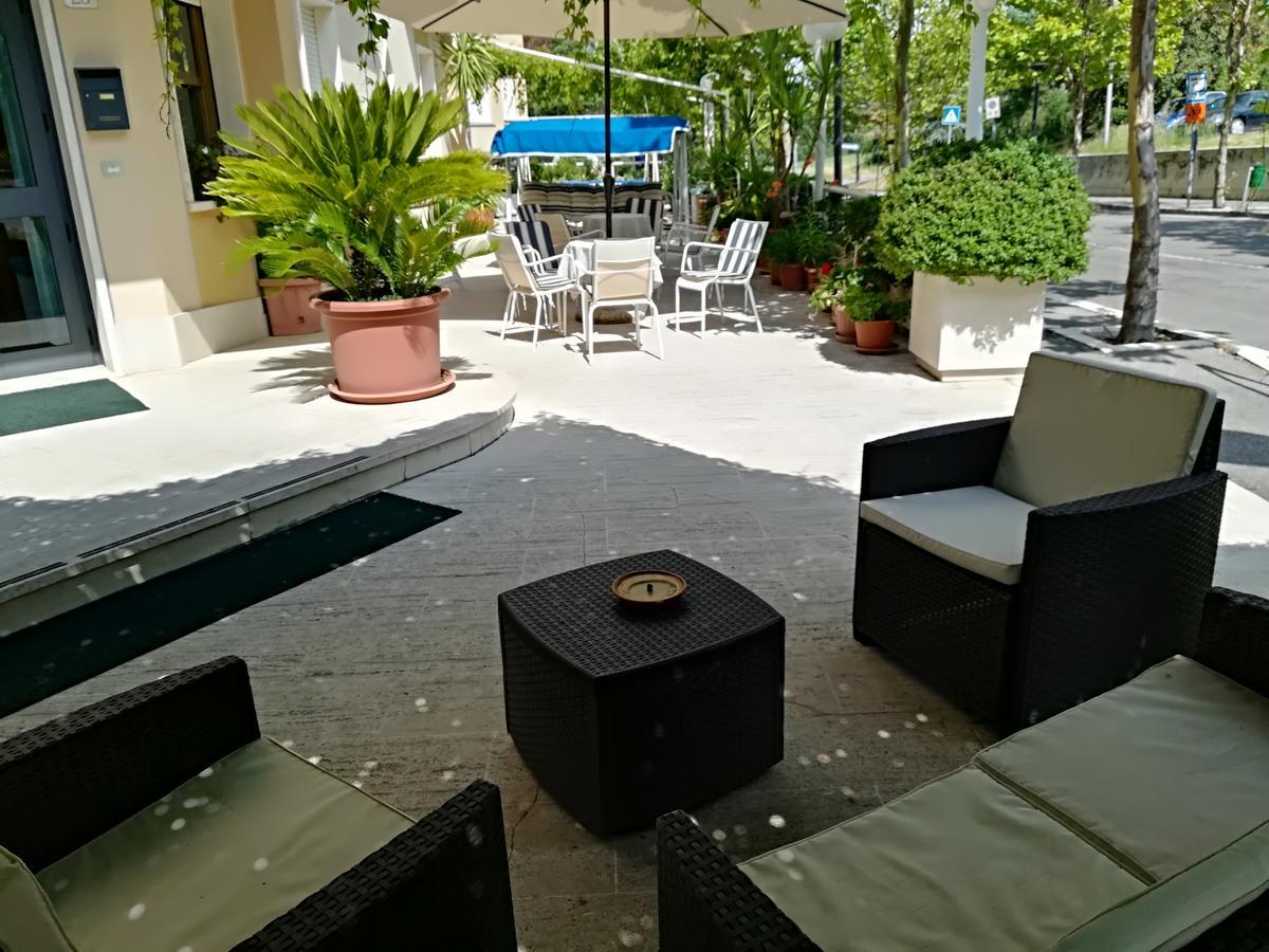 Hotel Saturno Chianciano Terme Buitenkant foto