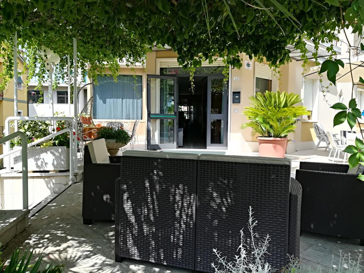 Hotel Saturno Chianciano Terme Buitenkant foto