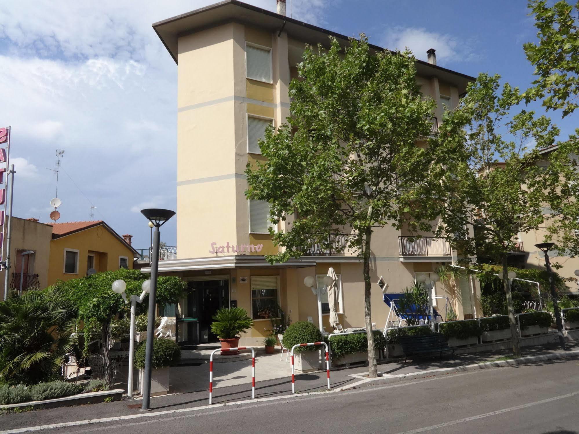 Hotel Saturno Chianciano Terme Buitenkant foto