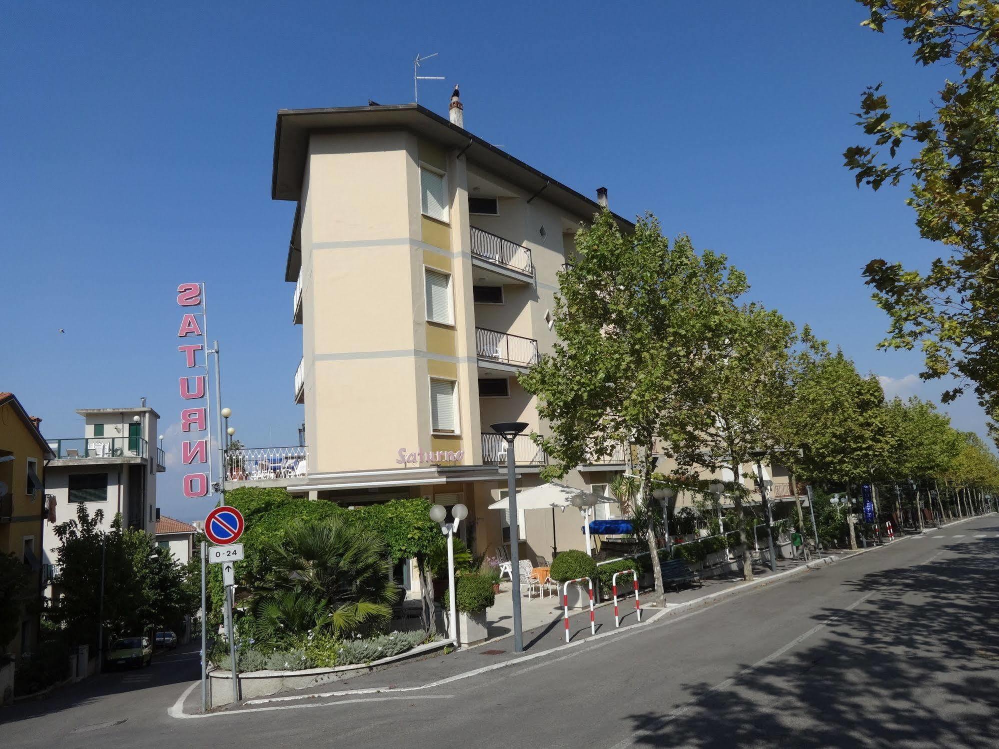 Hotel Saturno Chianciano Terme Buitenkant foto